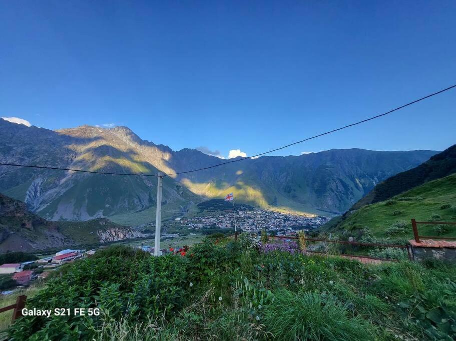 Villa Peak House Kazbegi Esterno foto