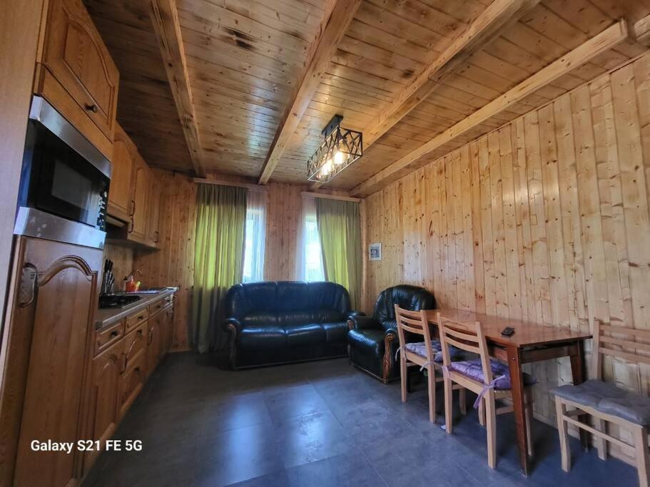 Villa Peak House Kazbegi Esterno foto